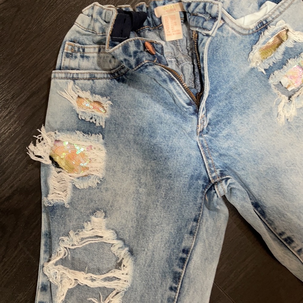 Girls Forever 21 Jeans with sequins - Picture 2 of 6